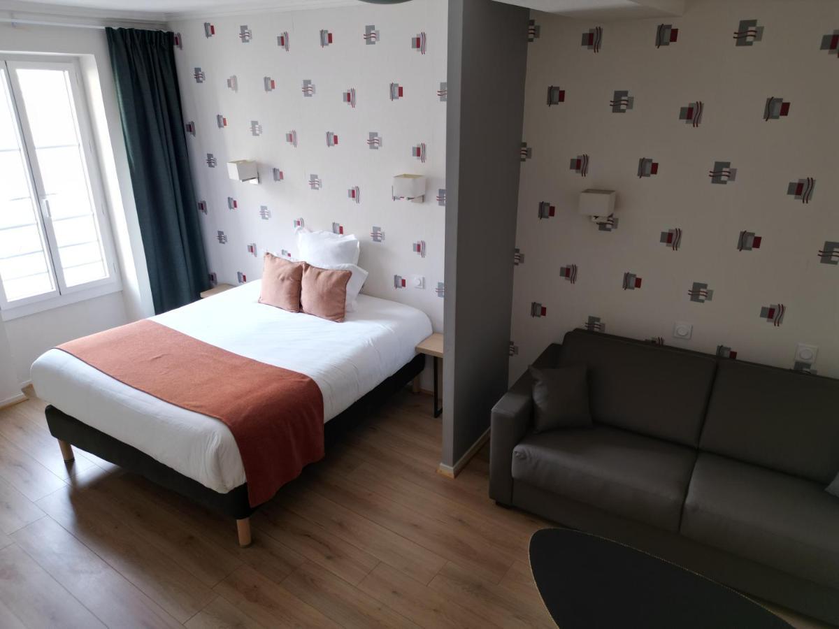 Contact Hotel Les Platanes Villeneuve Sur Lot Centre Екстер'єр фото