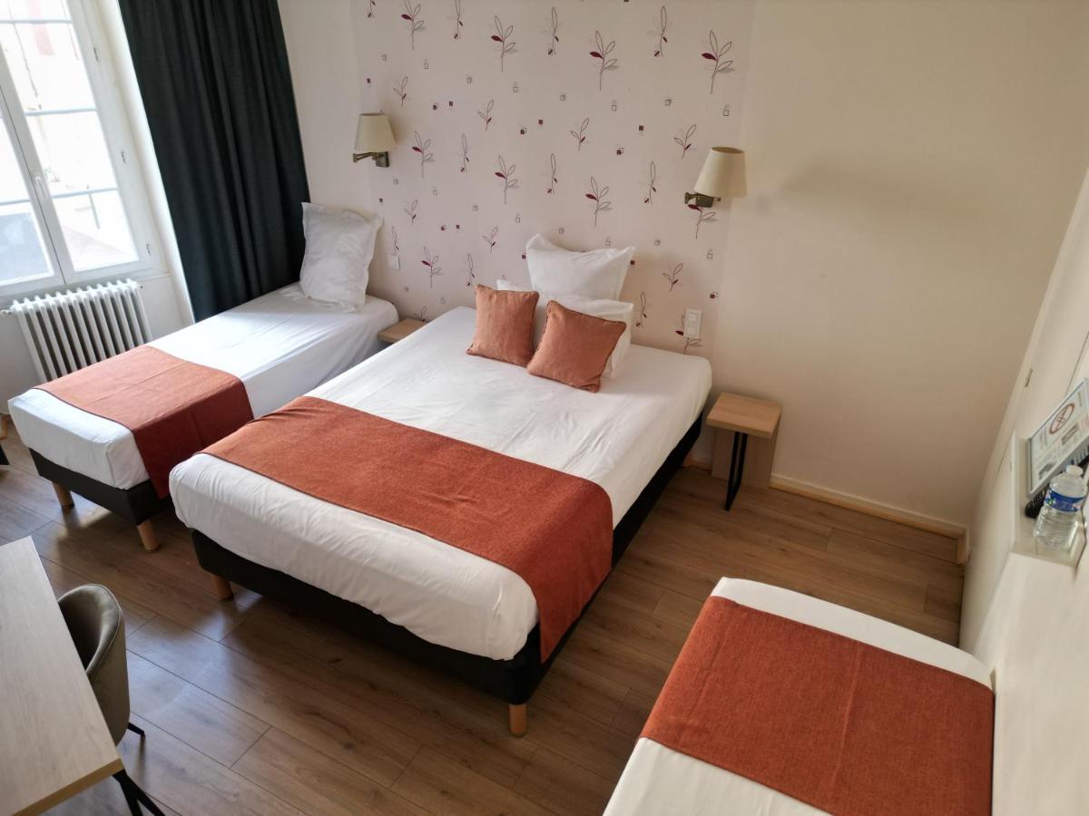 Contact Hotel Les Platanes Villeneuve Sur Lot Centre Екстер'єр фото