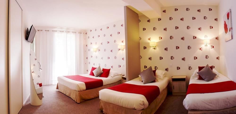Contact Hotel Les Platanes Villeneuve Sur Lot Centre Екстер'єр фото